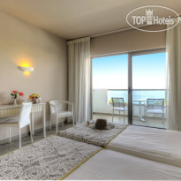 Porto Angeli Beach Resort