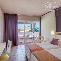 Porto Angeli Beach Resort