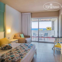 Porto Angeli Beach Resort
