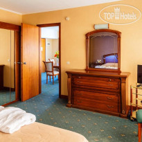 Dodeca Sea Resort