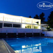 Ellia Hotel Отель