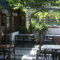 Kastelli Hotel