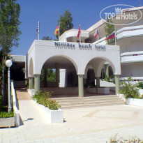 Niriides Beach 
