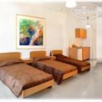Zoes Hotel Studios