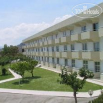 Zoes Hotel Studios