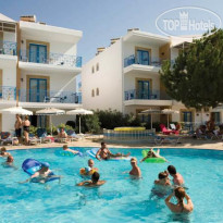 Pefki Islands Resort 