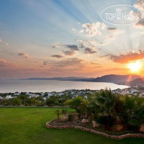 Pefkos Blue Hotel