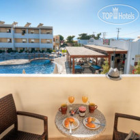 Matina Pefkos Aparthotel