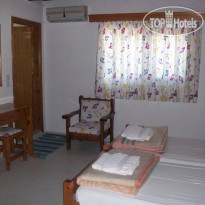 Varelis Family Hotel 