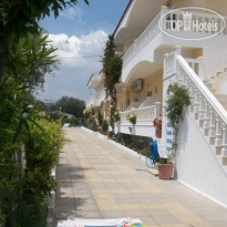 Varelis Family Hotel 