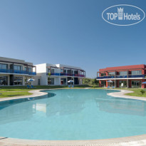 Aegean Breeze Resort (закрыт) 