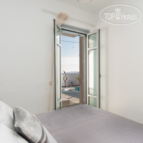 White Village Villas & Suites