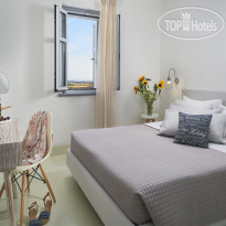 White Village Villas & Suites