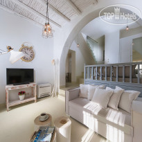 White Village Villas & Suites
