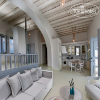 White Village Villas & Suites
