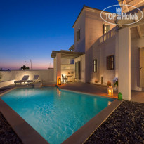 White Village Villas & Suites