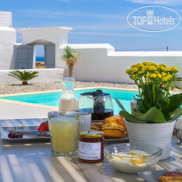 White Village Villas & Suites