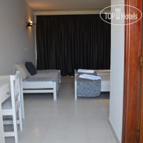 Alkyonides Hotel Studios