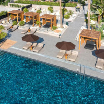 Ammades All Suites Beach Hotel