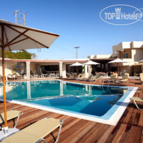 Venezia Pool Area