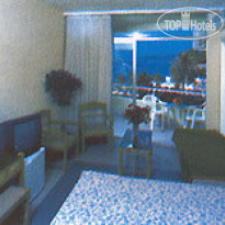 Avra Beach Resort Hotel & Bungalows 