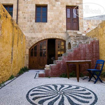 S. Nikolis' Hotel