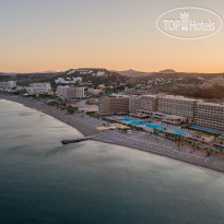 Amada Colossos Resort