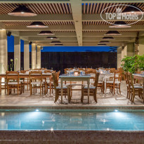 Amada Colossos Resort