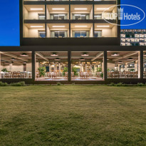 Amada Colossos Resort