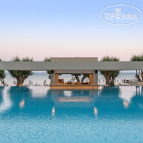 Amada Colossos Resort
