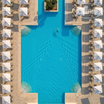 Amada Colossos Resort