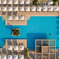 Amada Colossos Resort