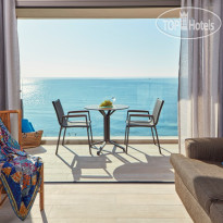 Amada Colossos Resort