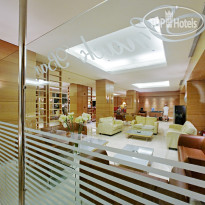 Athineon Lobby