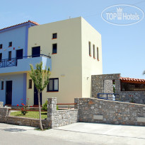 Paraktio Beach Apartments 