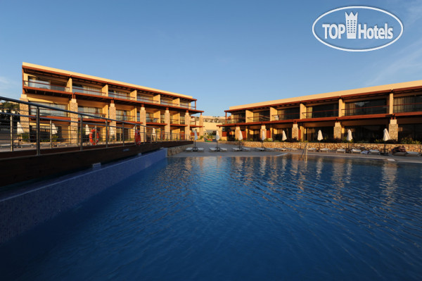 Hotelier's photos Island Blue 3*