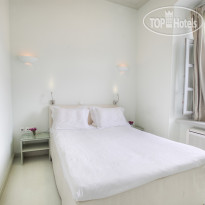 Hydra Hotel