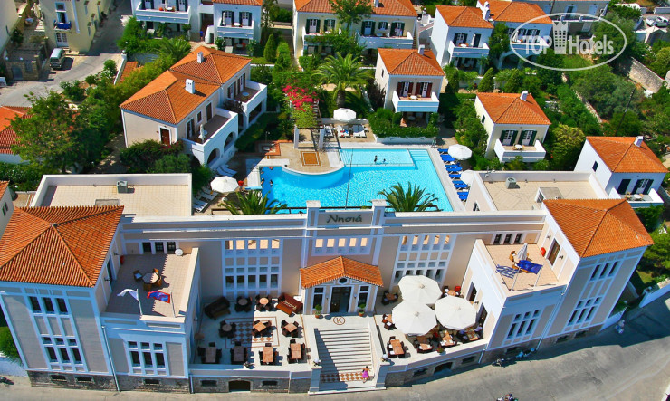 Nissia Traditional Residences