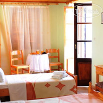 Glaros Guesthouse