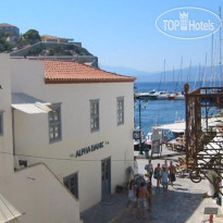Glaros Guesthouse