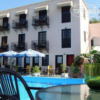 Atlantis Hotel Отель