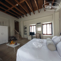 Mare Monte Luxury Suites