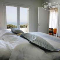 Kamaroti Suites Hotel