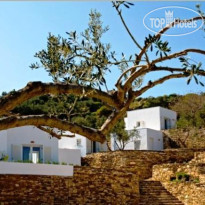 Kamaroti Suites Hotel