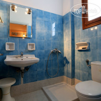 Benaki Hotel Трехместный номер с видом на