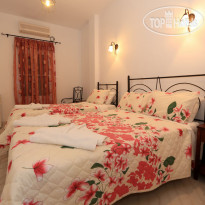 Benaki Hotel Трехместный номер с видом на с