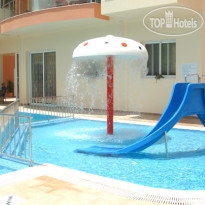 Nereides Hotel Водные горки