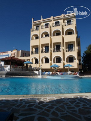 Hotelier's photos Blue Bay Hotel 2*