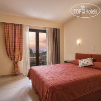 Mega Ammos Hotel