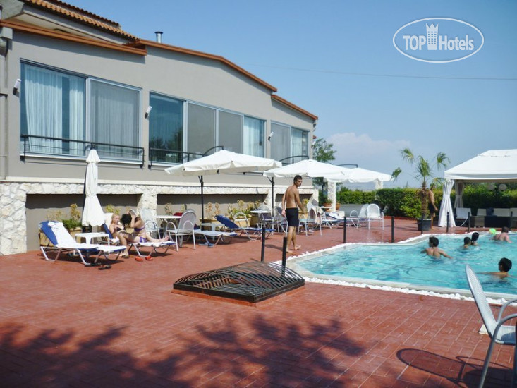 Hotel photo Assembly Hotel 3*
